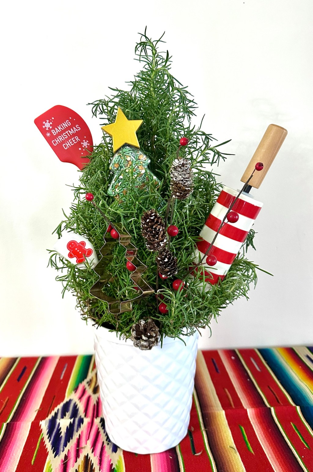 How to Create a Culinary Gift Tree: For the Hostess or Foodie in your life&nbsp;🎄🎁